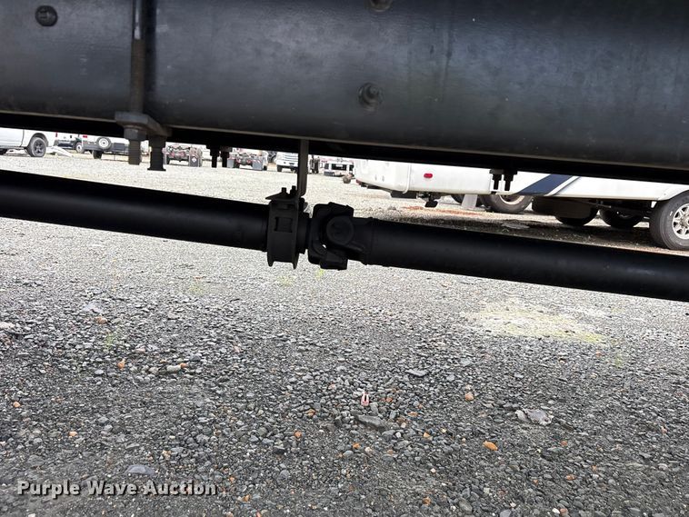 image for item YA3553 2019 International 4300 box truck