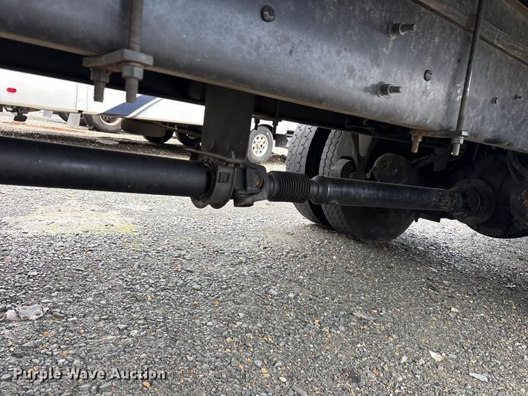image for item YA3553 2019 International 4300 box truck