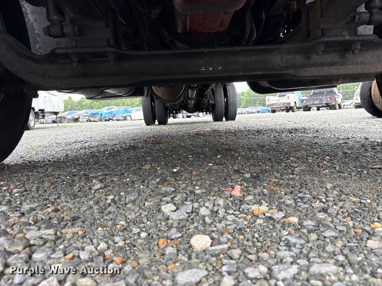 image for item YA3553 2019 International 4300 box truck