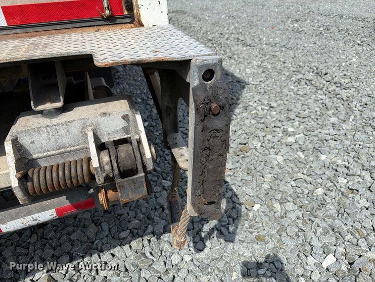 image for item YA3562 2016 International 4300  box truck
