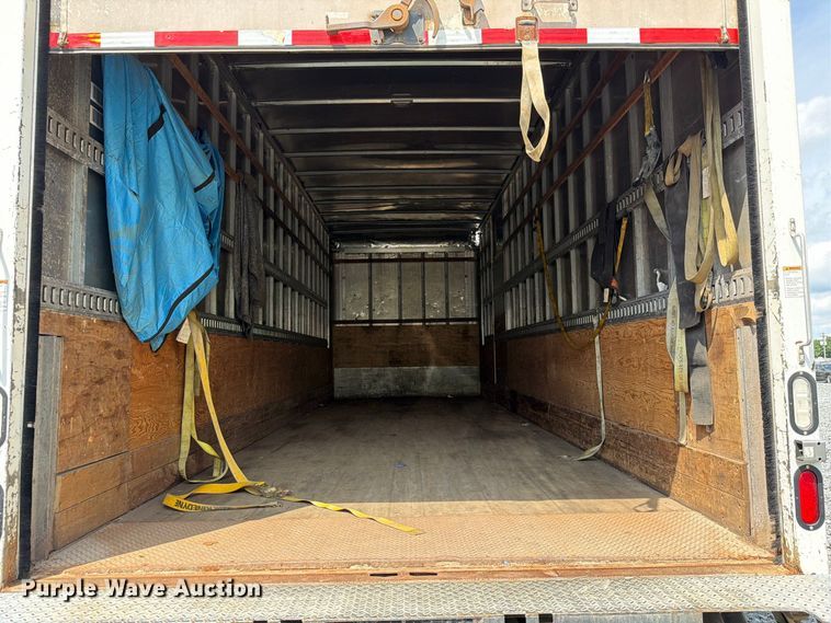 image for item YA3562 2016 International 4300  box truck