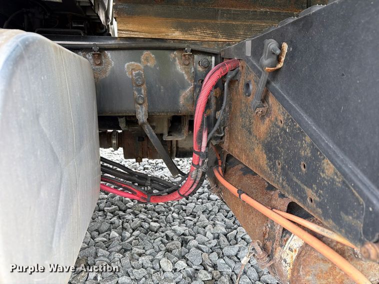 image for item YA3562 2016 International 4300  box truck