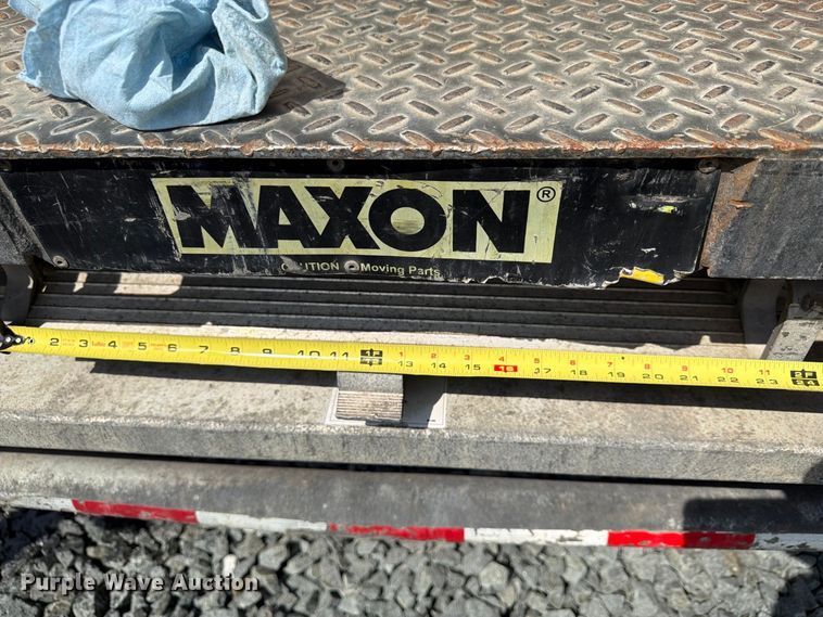 image for item YA3562 2016 International 4300  box truck