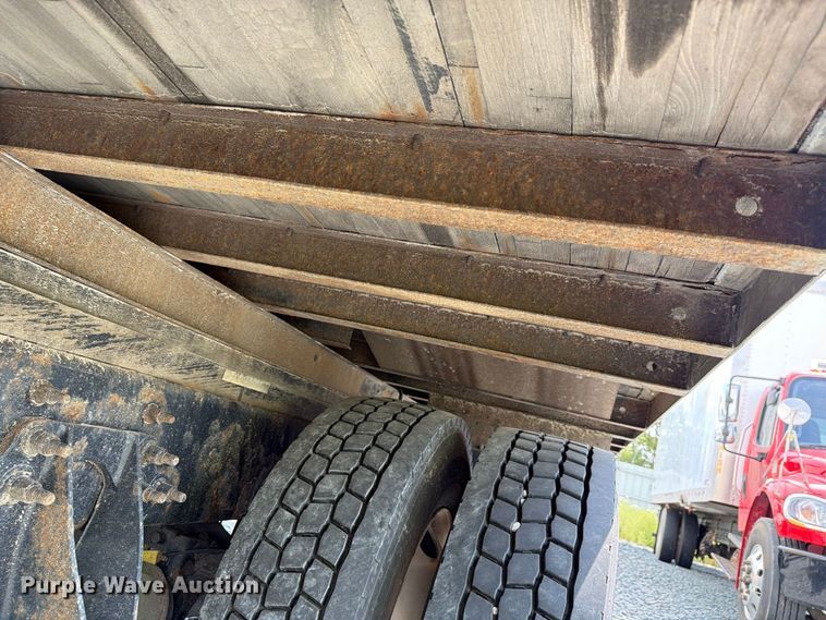 image for item YA3562 2016 International 4300  box truck