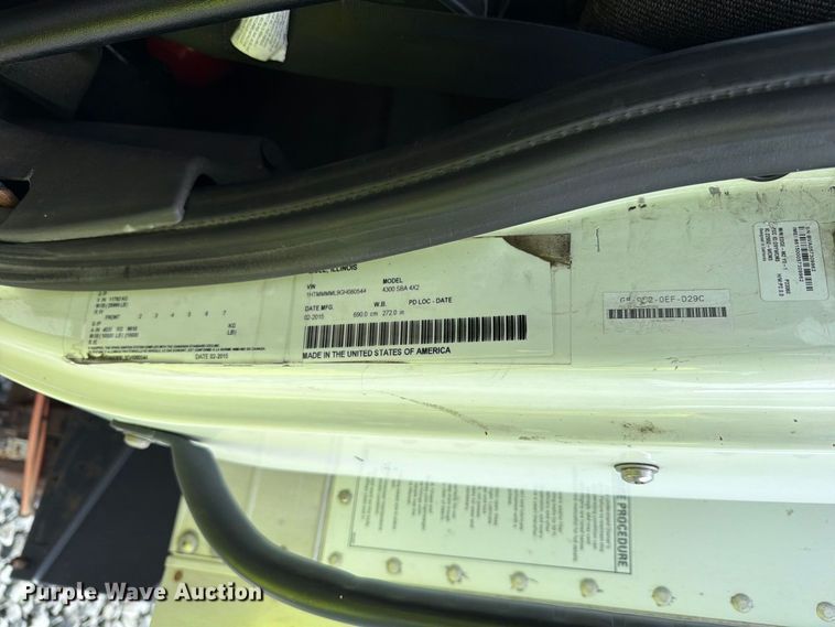 image for item YA3562 2016 International 4300  box truck