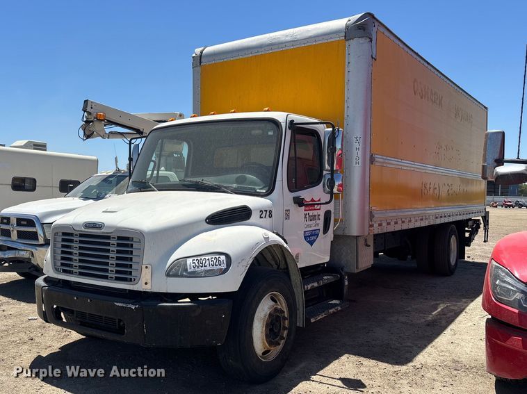2015 Freightliner Business Class M2 box truck