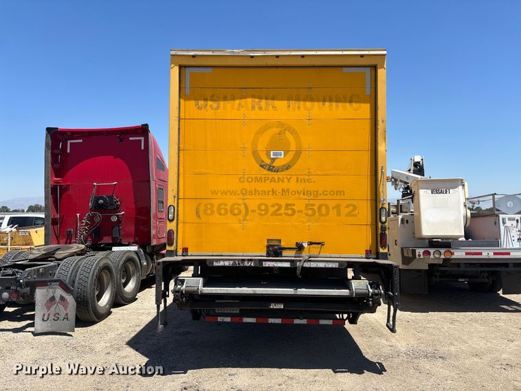 image for item YA3608 2015 Freightliner Business Class M2 box truck