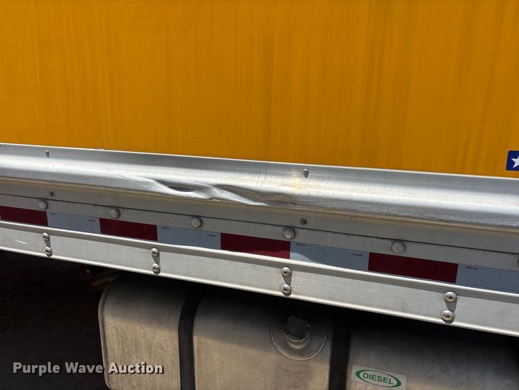 image for item YA3608 2015 Freightliner Business Class M2 box truck