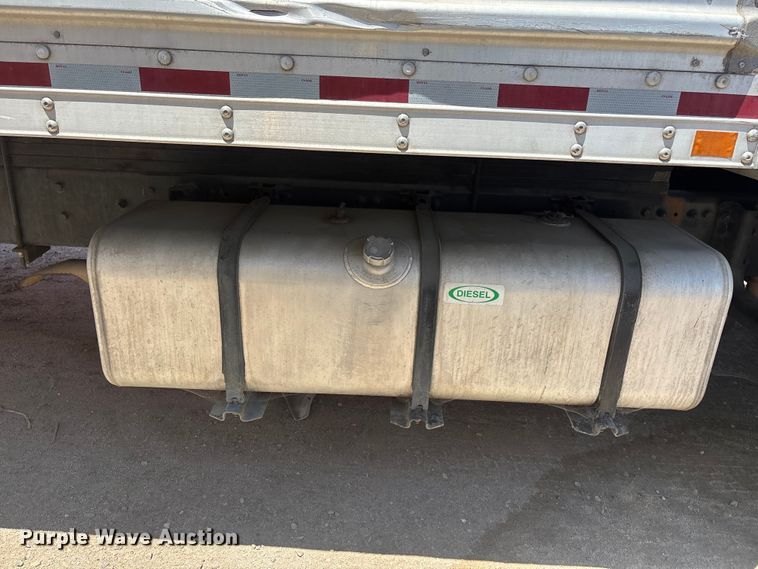 image for item YA3608 2015 Freightliner Business Class M2 box truck