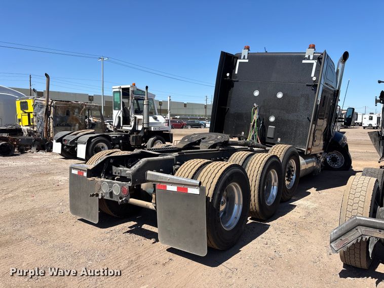 image for item YA3794 2025 Kenworth W990 semi truck