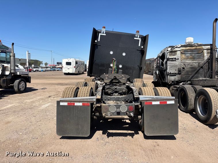 image for item YA3794 2025 Kenworth W990 semi truck
