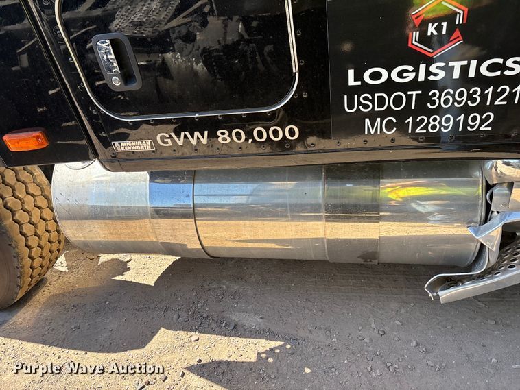 image for item YA3794 2025 Kenworth W990 semi truck