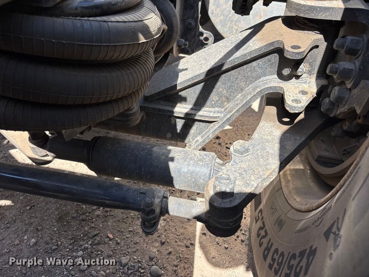image for item YA3794 2025 Kenworth W990 semi truck