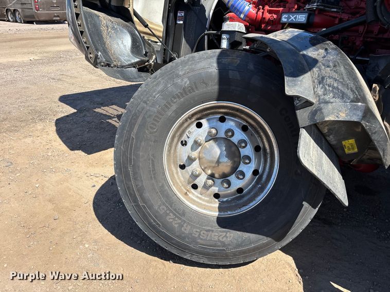 image for item YA3794 2025 Kenworth W990 semi truck