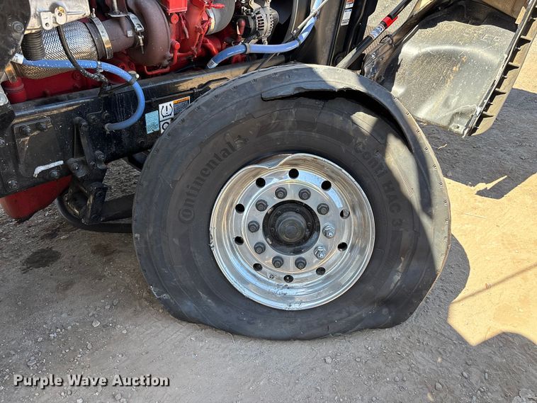 image for item YA3794 2025 Kenworth W990 semi truck