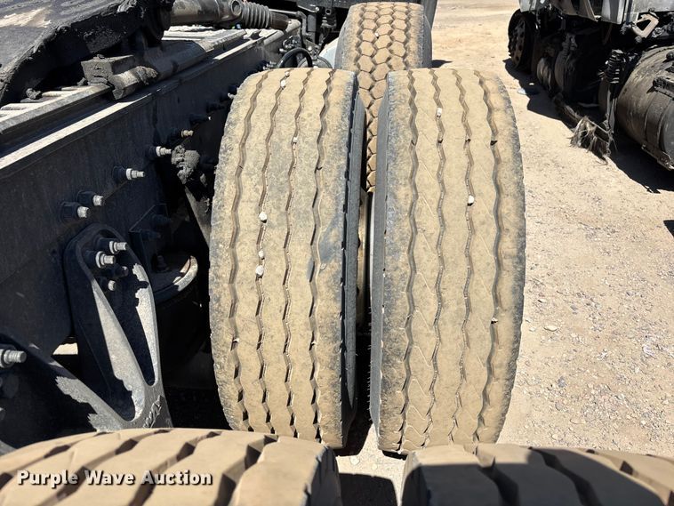 image for item YA3794 2025 Kenworth W990 semi truck