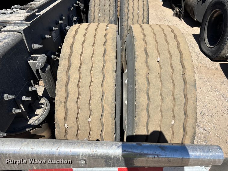 image for item YA3794 2025 Kenworth W990 semi truck