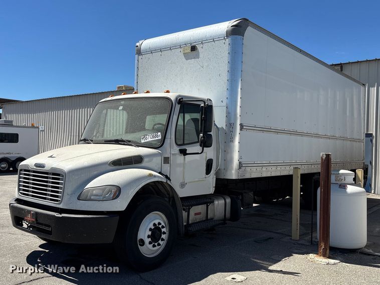 2019 Freightliner Business Class M2 box truck