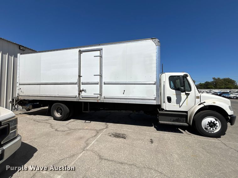 image for item YA3831 2019 Freightliner Business Class M2 box truck