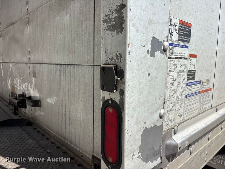 image for item YA3831 2019 Freightliner Business Class M2 box truck
