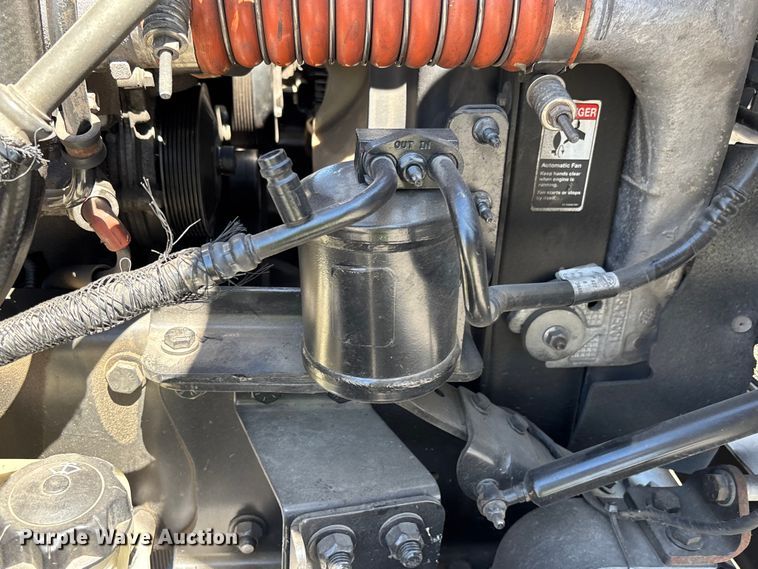 image for item YA3831 2019 Freightliner Business Class M2 box truck