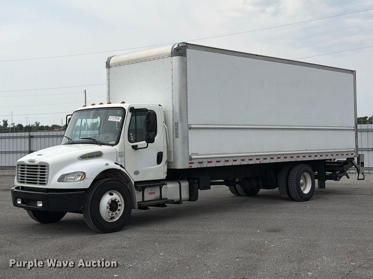 2018 Freightliner Business Class M2 box truck