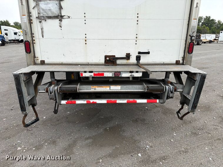 image for item YA3848 2018 Freightliner Business Class M2 box truck