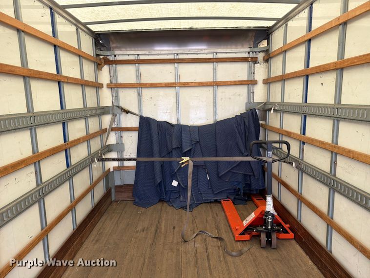 image for item YA3848 2018 Freightliner Business Class M2 box truck