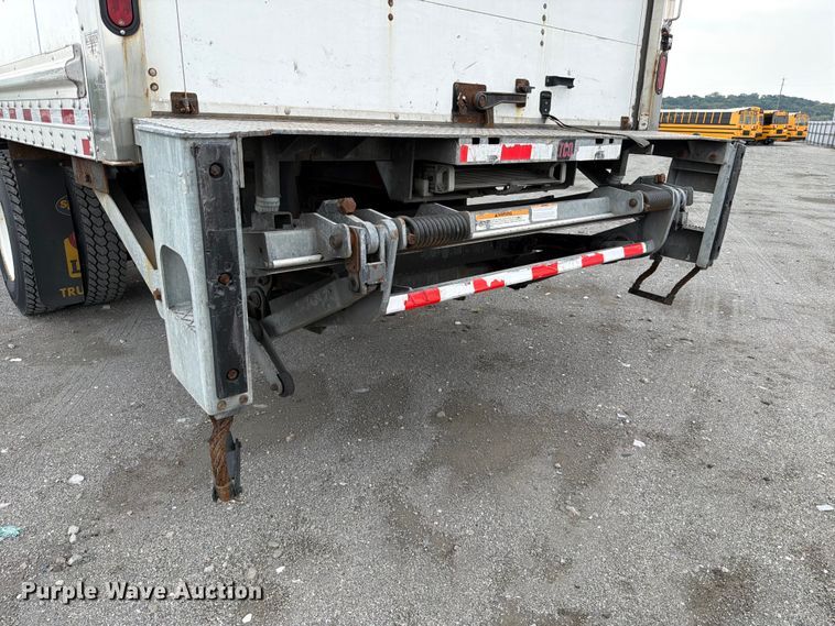 image for item YA3848 2018 Freightliner Business Class M2 box truck