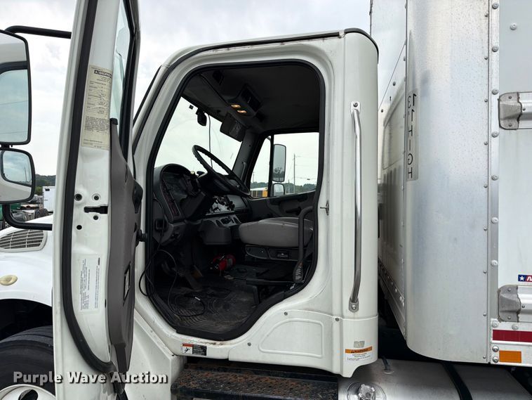 image for item YA3848 2018 Freightliner Business Class M2 box truck