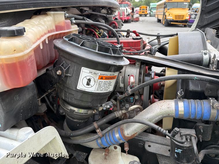 image for item YA3848 2018 Freightliner Business Class M2 box truck