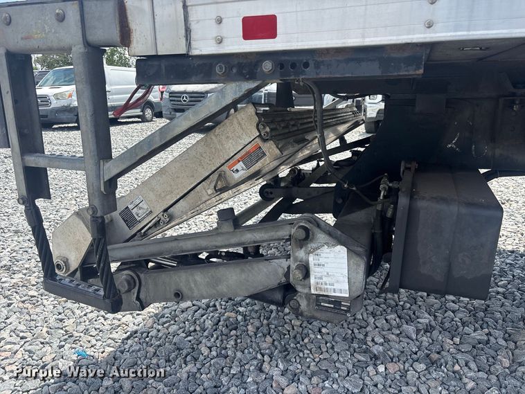 image for item YA3997 2019 International 4300 refrigerated truck