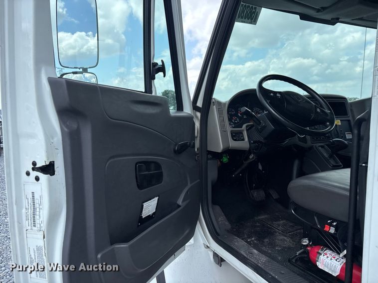 image for item YA3997 2019 International 4300 refrigerated truck