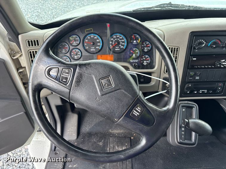 image for item YA3997 2019 International 4300 refrigerated truck