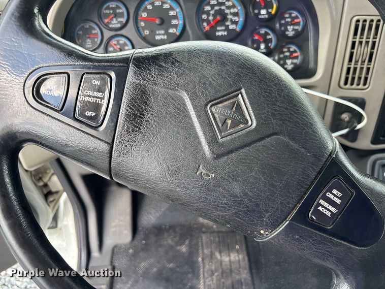 image for item YA3997 2019 International 4300 refrigerated truck