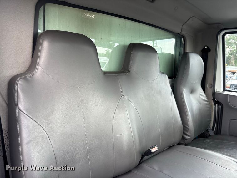 image for item YA3997 2019 International 4300 refrigerated truck
