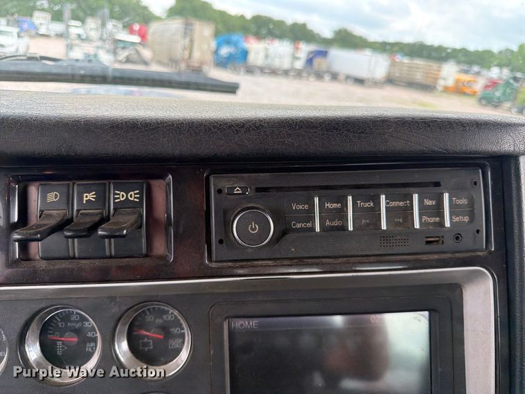 image for item YA4011 2014 Kenworth W9 semi truck
