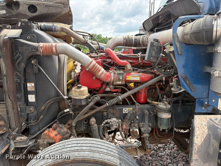 image for item YA4011 2014 Kenworth W9 semi truck