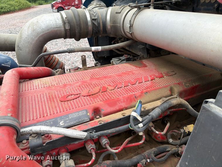 image for item YA4011 2014 Kenworth W9 semi truck