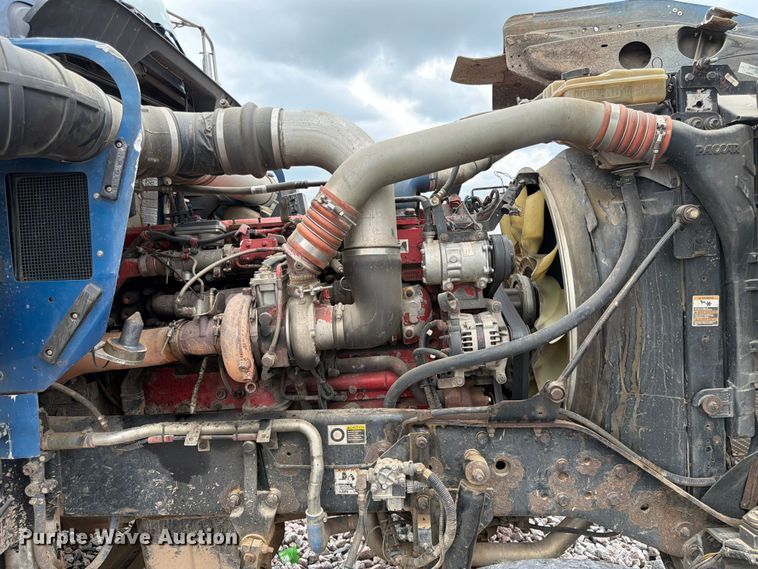 image for item YA4011 2014 Kenworth W9 semi truck
