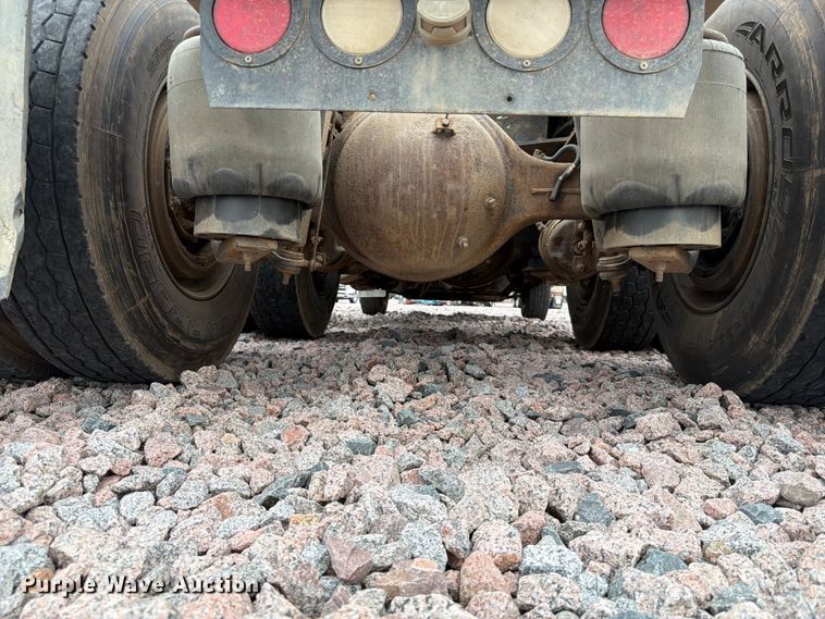 image for item YA4011 2014 Kenworth W9 semi truck
