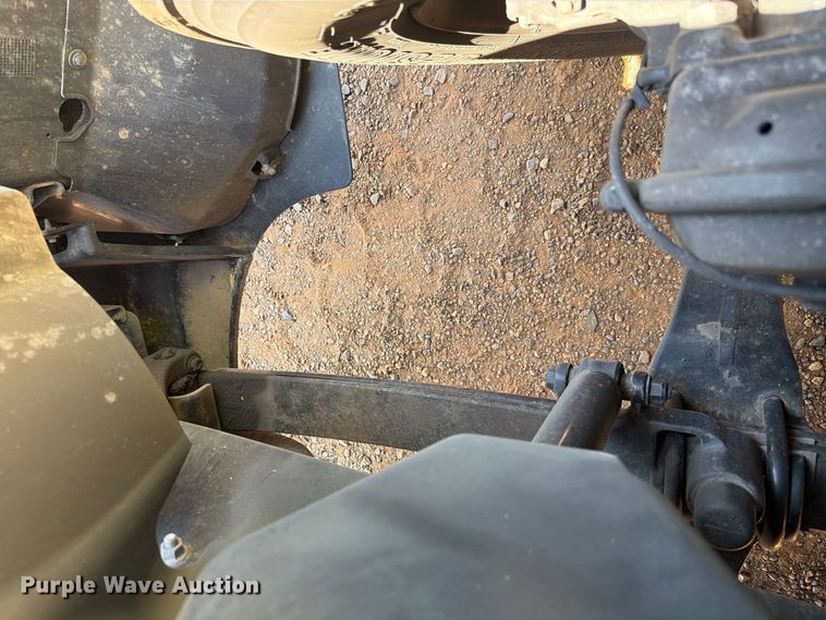 image for item YA4137 2022 Volvo VNL semi truck