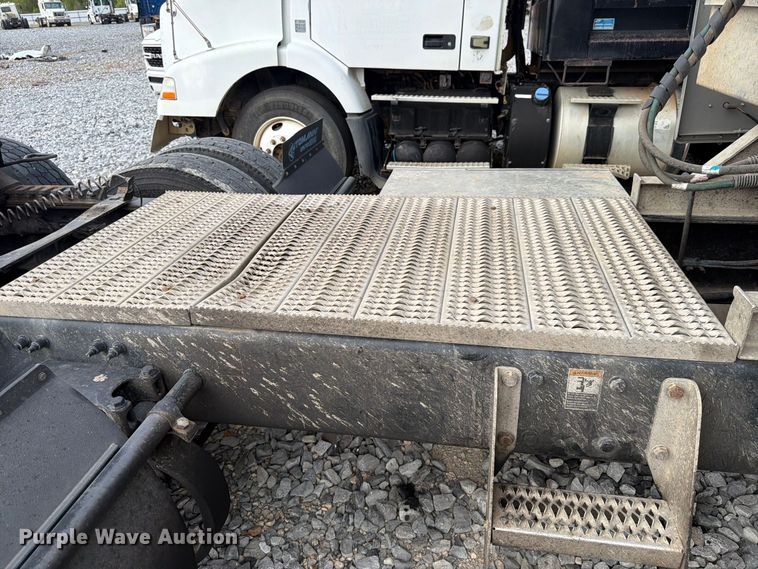 image for item YA4147 2021 Peterbilt 567 semi truck