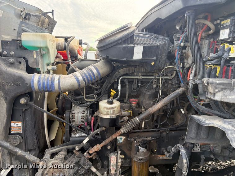 image for item YA4147 2021 Peterbilt 567 semi truck