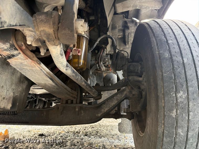 image for item YA4147 2021 Peterbilt 567 semi truck