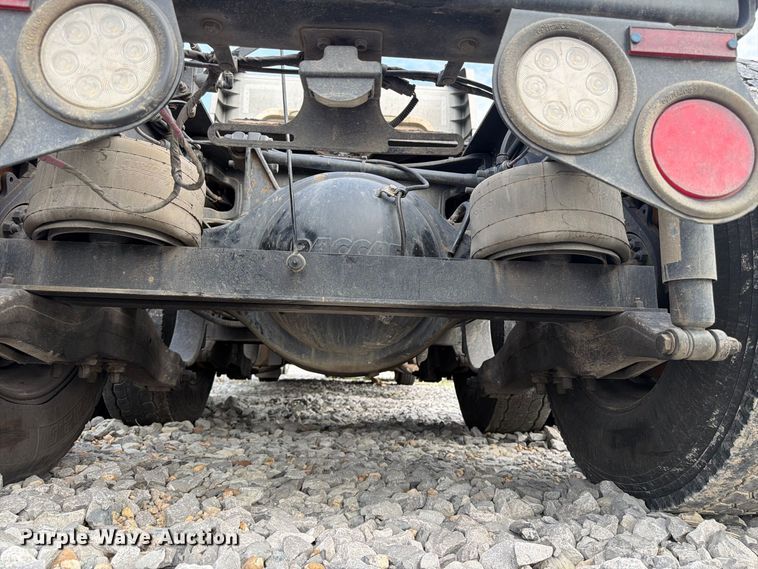 image for item YA4147 2021 Peterbilt 567 semi truck