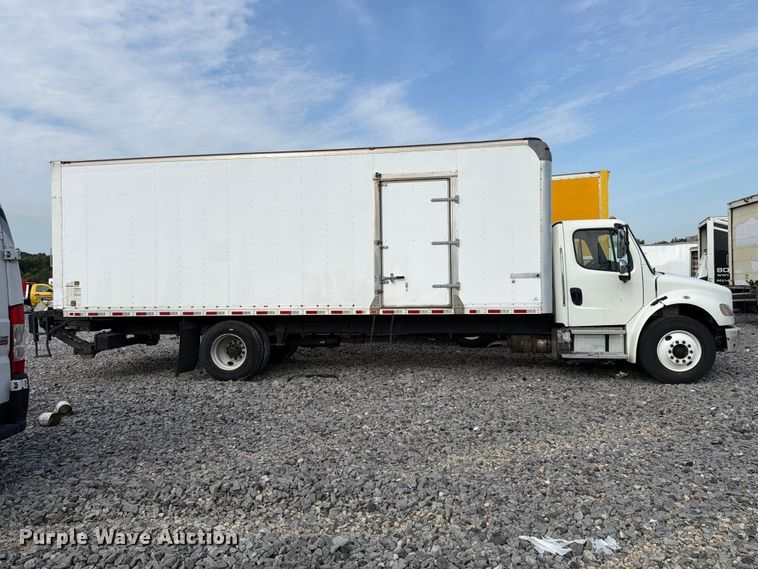 image for item YA4177 2018 Freightliner Business Class M2 box truck