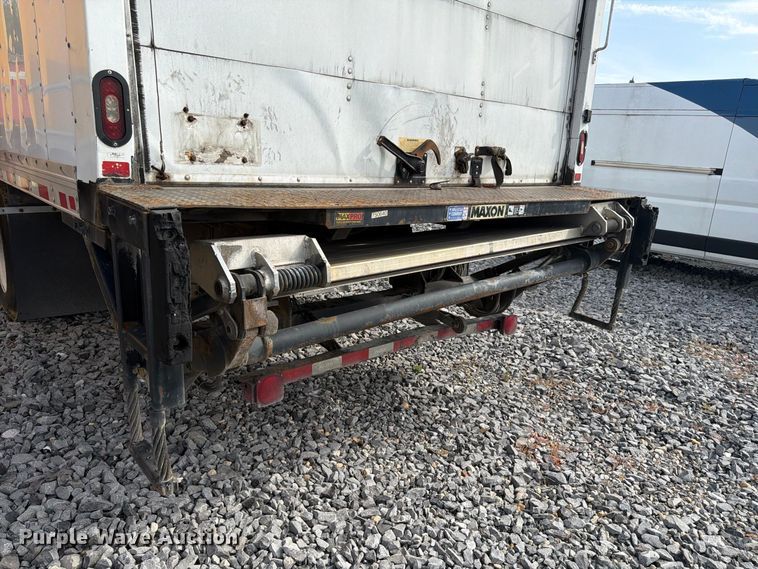 image for item YA4177 2018 Freightliner Business Class M2 box truck