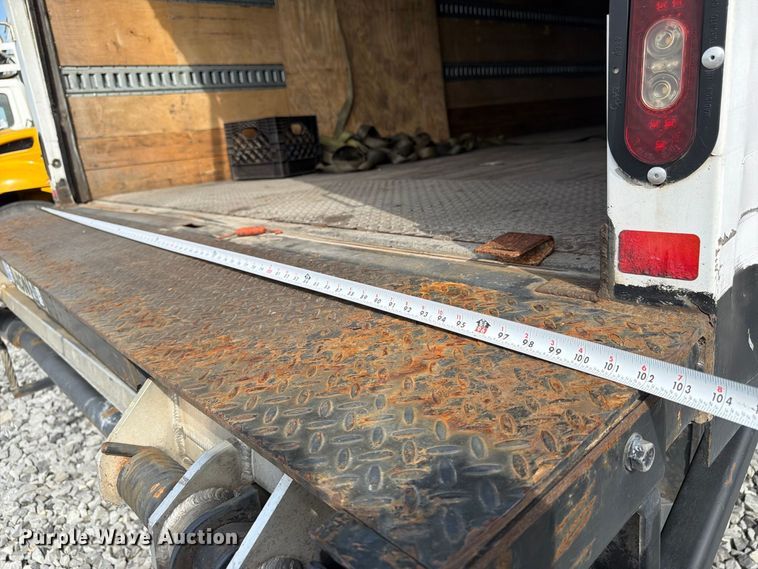 image for item YA4177 2018 Freightliner Business Class M2 box truck