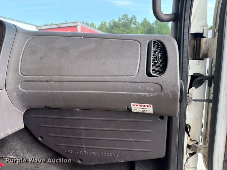 image for item YA4177 2018 Freightliner Business Class M2 box truck